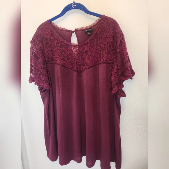 Torrid Burgundy Lace Fitted Blouse Short Sleeve - Picture 7 of 12